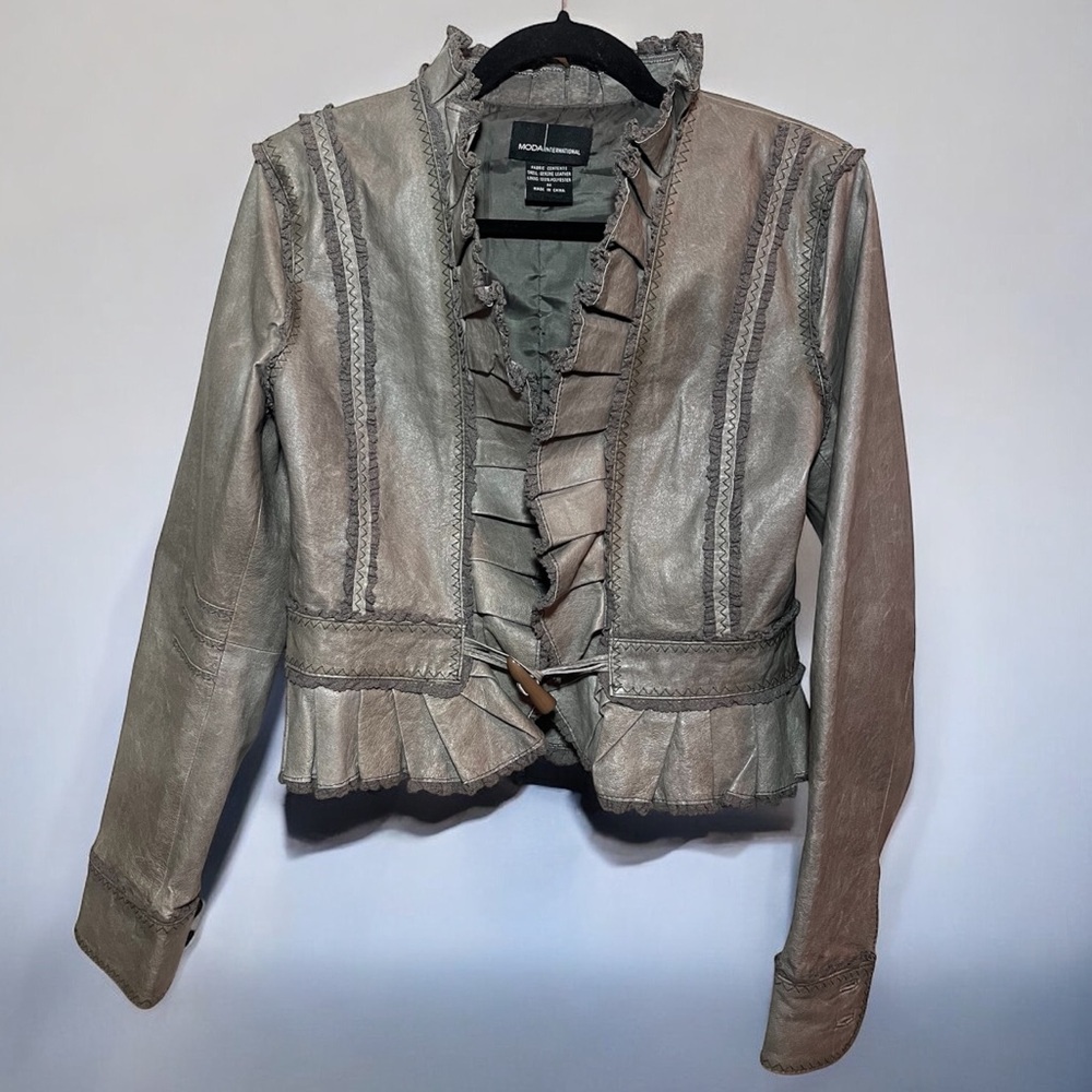 Vintage 90's Y2K Moda International 100% Leather Ruffle Trim Jacket Size Medium - Picture 2 of 11
